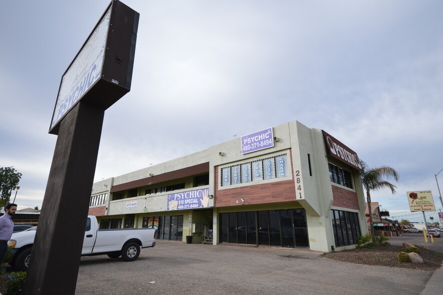 More Photos Of 2841 E Bell Rd, Phoenix Storefront Retail Office For Sale