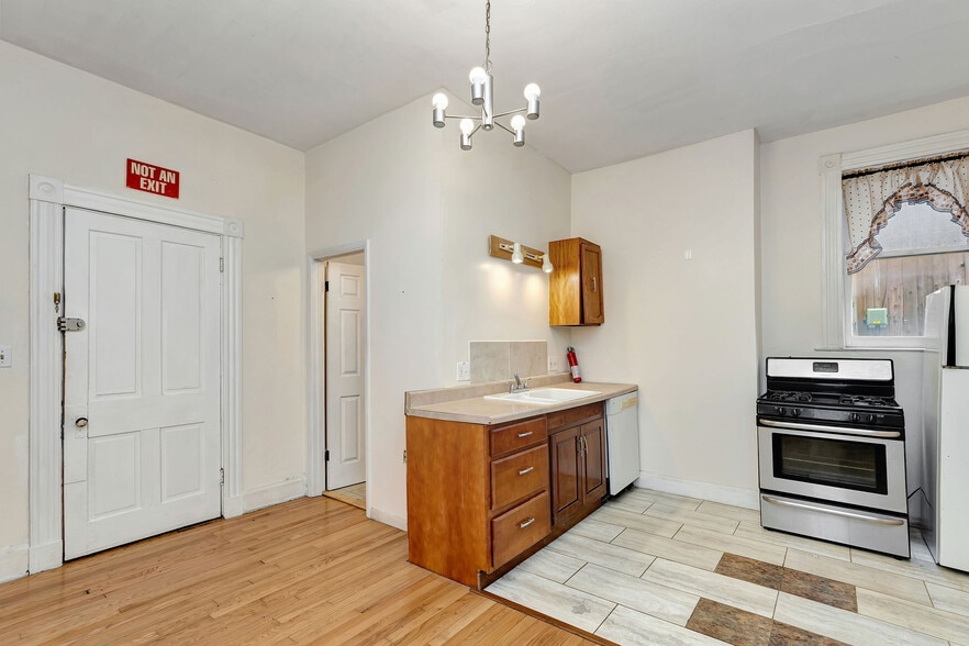More Photos Of 241 Klotter Ave, Cincinnati Apartments For Sale