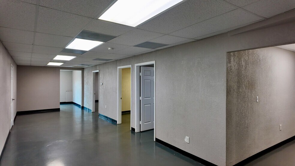 More Photos Of 440 Plumosa Ave, Casselberry Warehouse For Lease