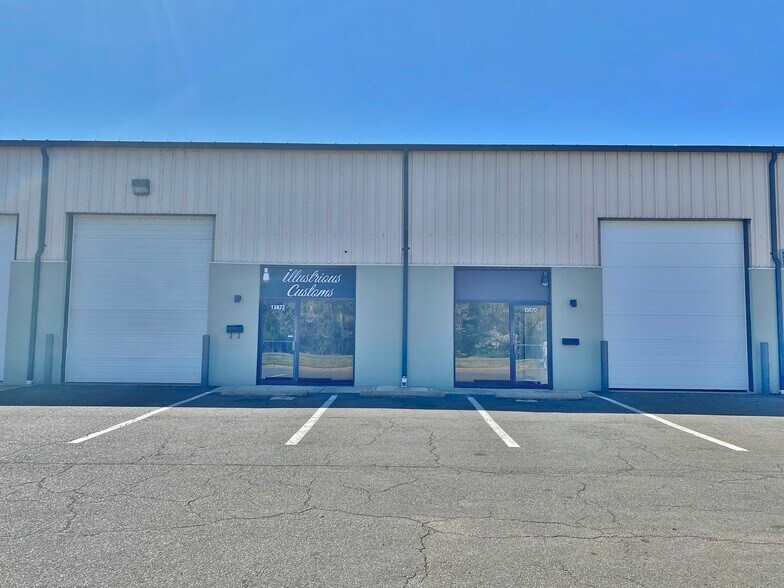 1384813876 Dawson Beach Rd, Woodbridge, VA 22191 Industrial For