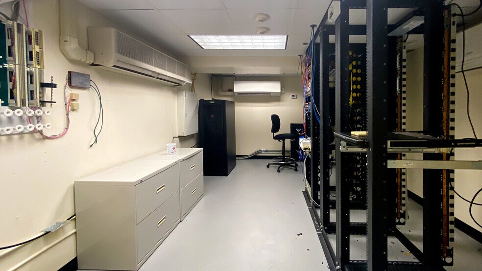 More Photos Of 823 Broad St, Augusta Office For Lease