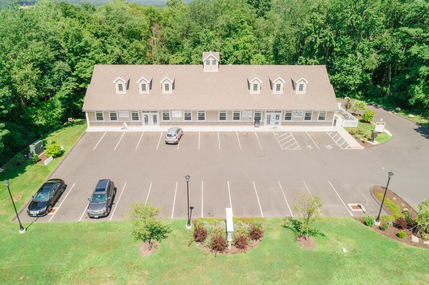 More Photos Of 123 Monroe Tpke, Trumbull Office For Lease