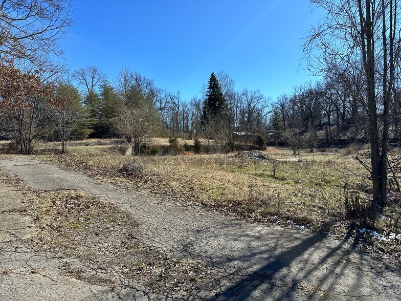 More Photos Of 225 Woodside Dr, Radcliff Manufactured Housing Mobile Home Park For Sale
