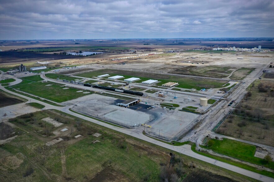 More Photos Of 625 E US Highway 36, Tuscola Land For Sale