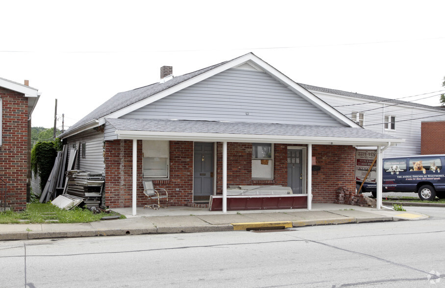 Primary Photo Of 4 N 3rd St, Youngwood Office Residential For Sale