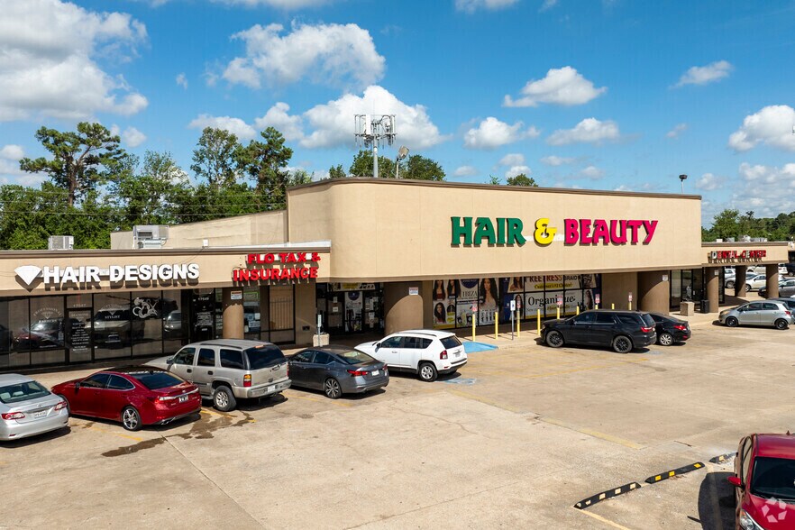 More Photos Of 17503-17587 Imperial Valley Dr, Houston Unknown For Lease