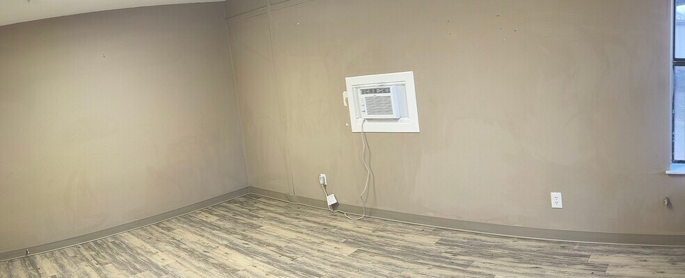 More Photos Of 8171 Highway 377, Pilot Point Specialty For Lease