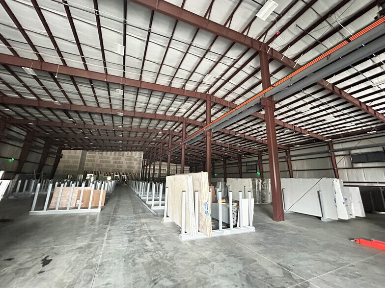 More Photos Of Mossy Head Plaza dr, Defuniak Springs Warehouse For Sale