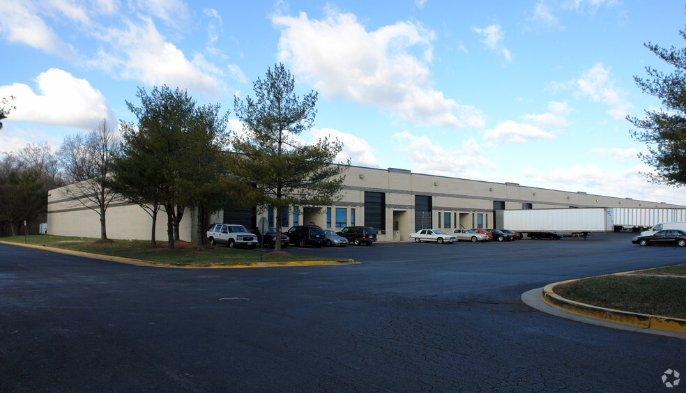 Primary Photo Of 551-579 Commerce Dr, Upper Marlboro Warehouse For Lease