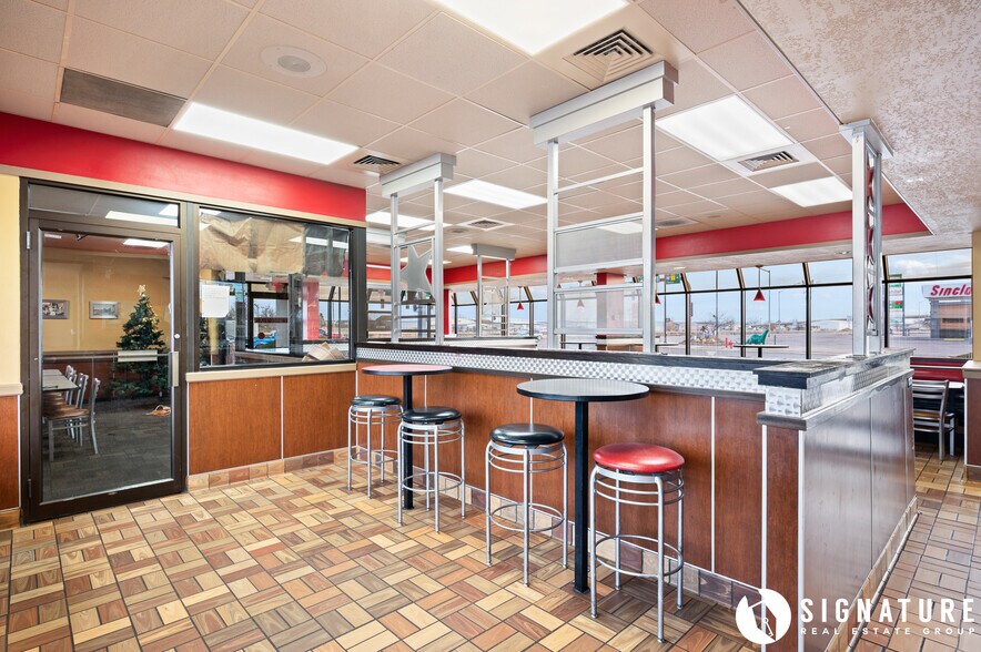 More Photos Of 207 S Miller Ave, Gillette Fast Food For Sale