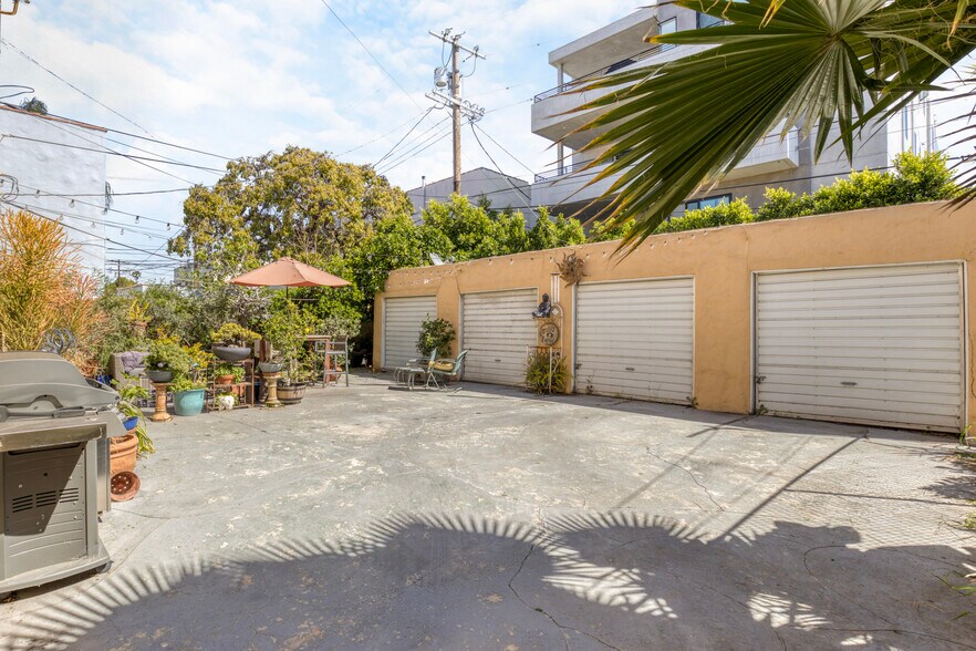 More Photos Of 358 N Ogden Dr, Los Angeles Apartments For Sale