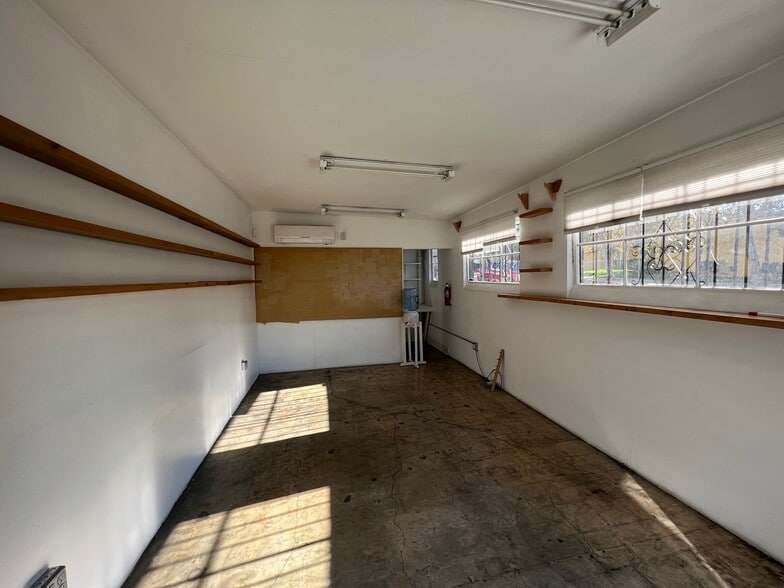 More Photos Of 3351 Fletcher Dr, Los Angeles Freestanding For Lease