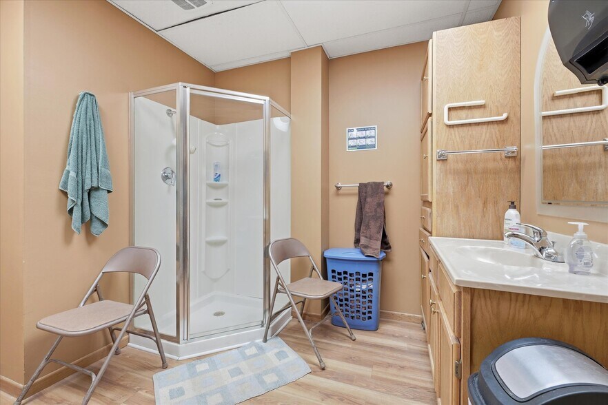 More Photos Of , Anoka Unknown For Sale