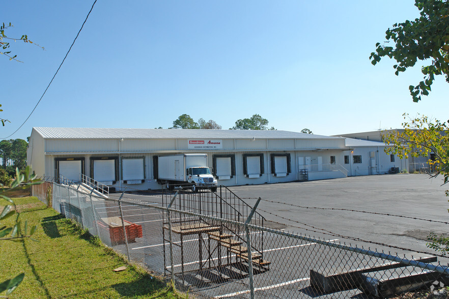 Primary Photo Of 1730 Dobbs Rd, Saint Augustine Distribution For Lease