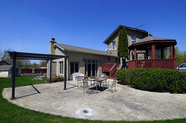 More Photos Of 15909 Nelson Rd, Woodstock Apartments For Sale