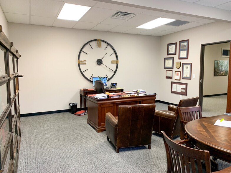 More Photos Of 2434 E Joyce Blvd, Fayetteville Office For Lease