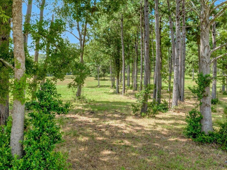 More Photos Of 2117 SW Stallings Dr, Nacogdoches Land For Sale
