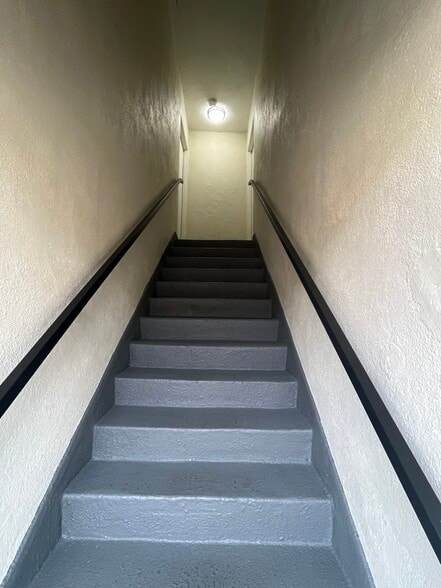 More Photos Of 724 E 32nd St, Los Angeles Apartments For Sale