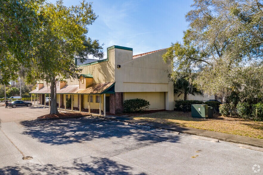 More Photos Of 13115-13149 N Dale Mabry Hwy, Tampa Unknown For Lease