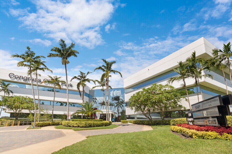 Primary Photo Of 220 Congress Park Dr, Delray Beach Office For Lease