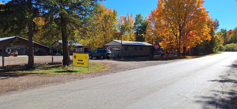 More Photos Of 1893 Pine Tree, Grawn Industrial For Sale