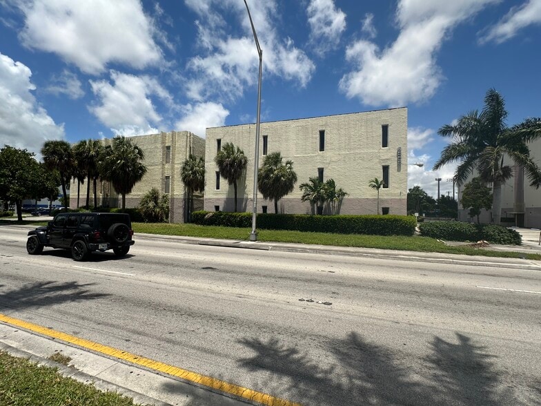 More Photos Of ,  Office For Sale