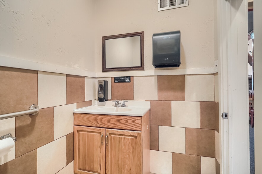 More Photos Of 2910 Colorado Blvd, Idaho Springs Restaurant For Lease