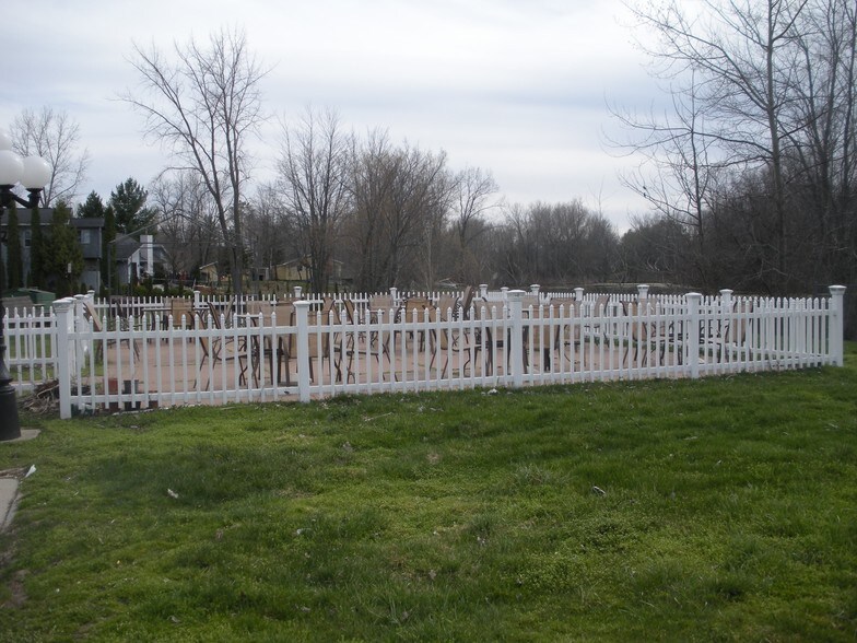 More Photos Of 1108 Estey Rd, Beaverton Restaurant For Sale