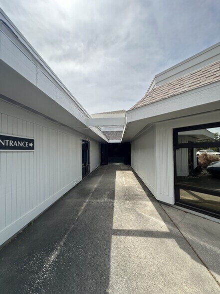 Primary Photo Of 106 N Old Kings Rd, Ormond Beach Medical For Sale