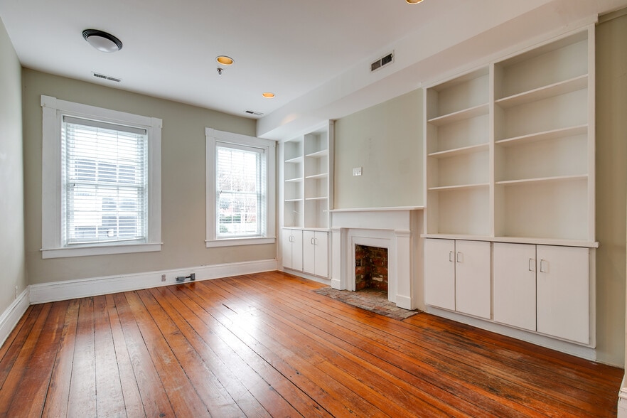 More Photos Of 211 N 18th St, Richmond Office Residential For Sale