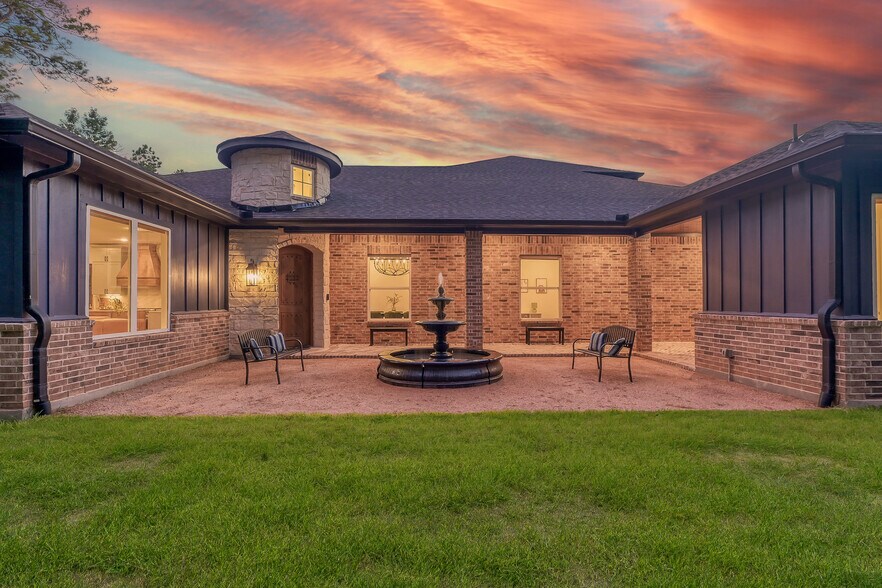 More Photos Of 15937 Stagecoach Rd, Stagecoach Specialty For Sale