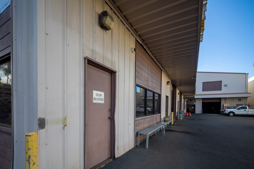 More Photos Of 99-1265 Halawa Valley St, Aiea Warehouse For Lease