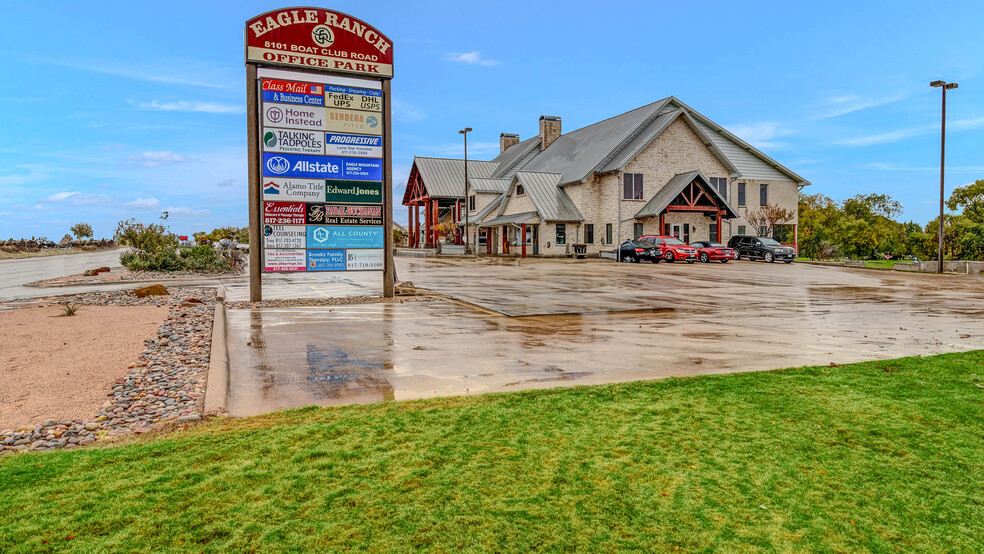 More Photos Of 8101 Boat Club Rd, Fort Worth Office For Lease