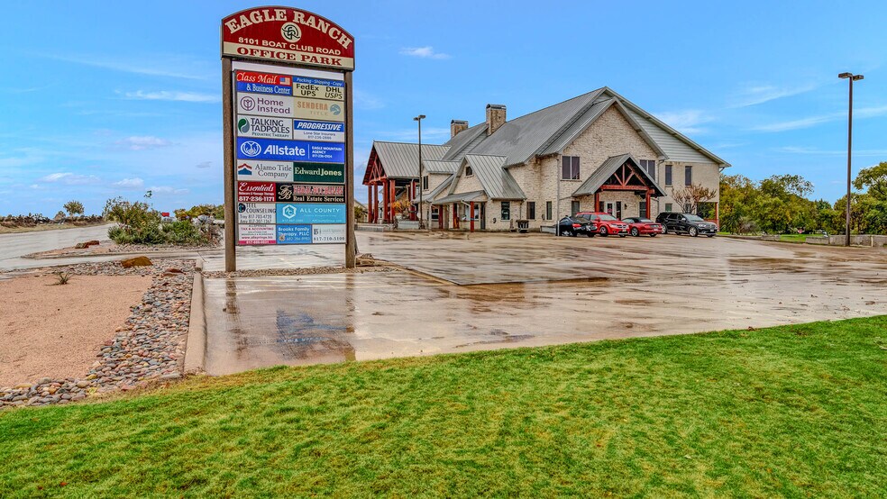 More Photos Of 8101 Boat Club Rd, Fort Worth Office For Lease