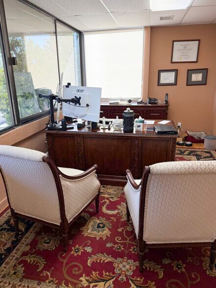 More Photos Of 225 S Civic Dr, Palm Springs Medical For Sale