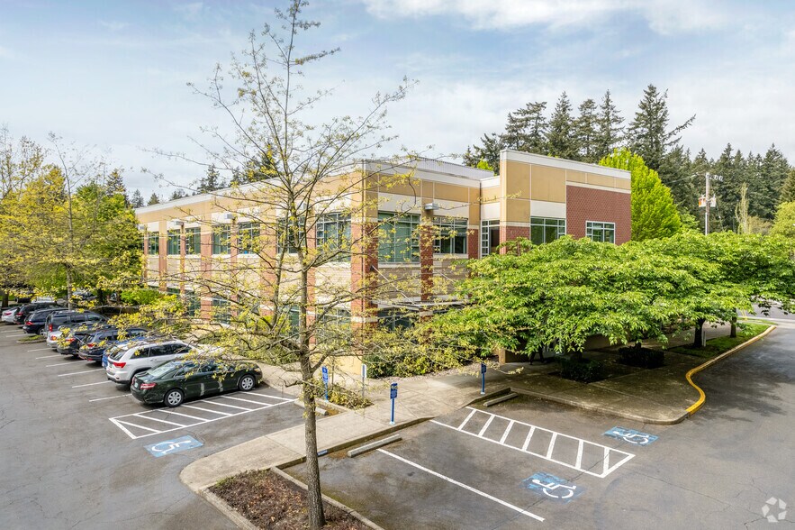 More Photos Of 7420 SW Bridgeport Rd, Tigard Office For Sale