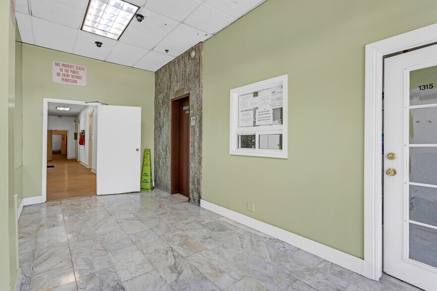 More Photos Of 1315 S Flower St, Los Angeles Multifamily For Sale