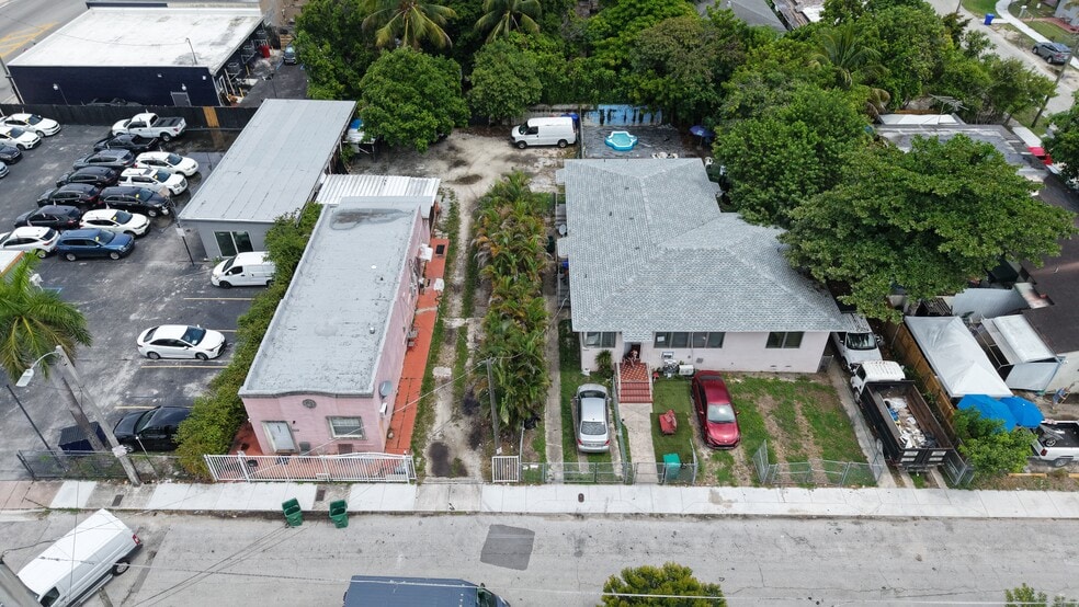 More Photos Of 831 SW 31st Ct, Miami Apartments For Sale