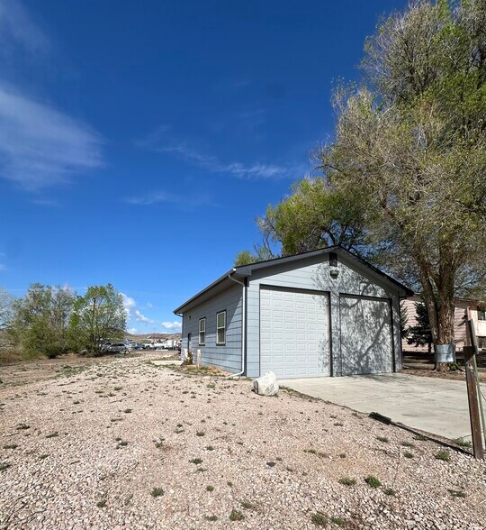 Primary Photo Of 17 S Cantril St, Castle Rock Lodge Meeting Hall For Sale