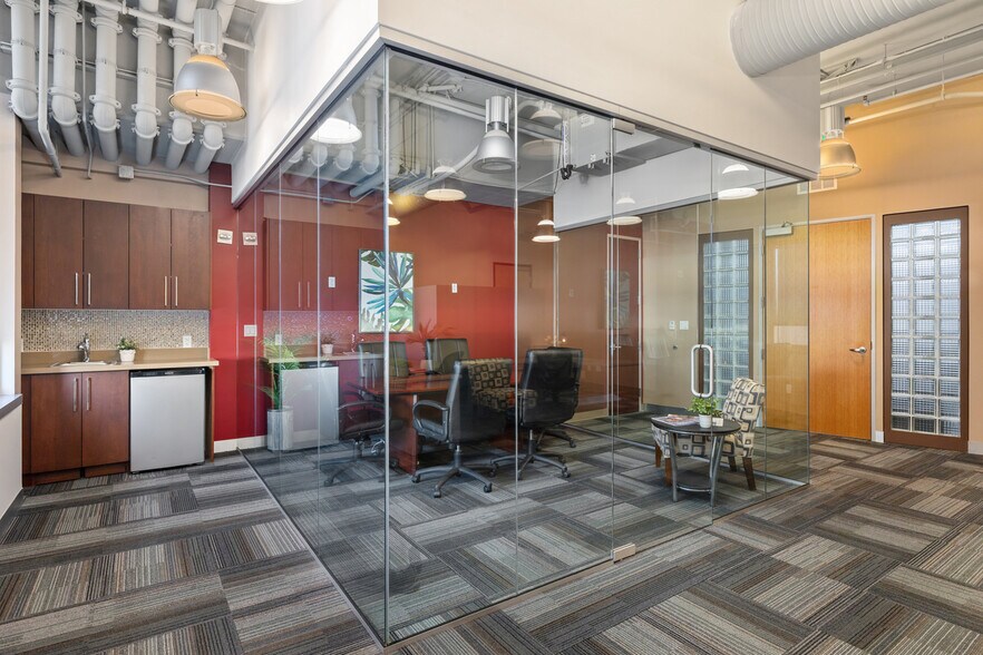 More Photos Of 1350 Columbia St, San Diego Loft Creative Space For Lease