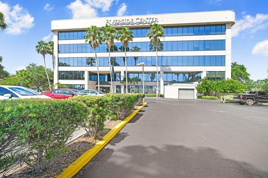 Primary Photo Of 930 S Harbor City Blvd SW, Melbourne Office For Sale