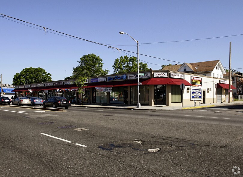 Primary Photo Of 12701-12723 Merrick Blvd, Jamaica Storefront For Lease