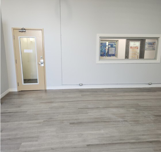 More Photos Of 28 S Unionville Av, Markham Storefront Retail Office For Sale