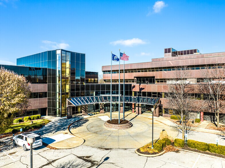 More Photos Of 5200 Metcalf Ave, Overland Park Office For Lease