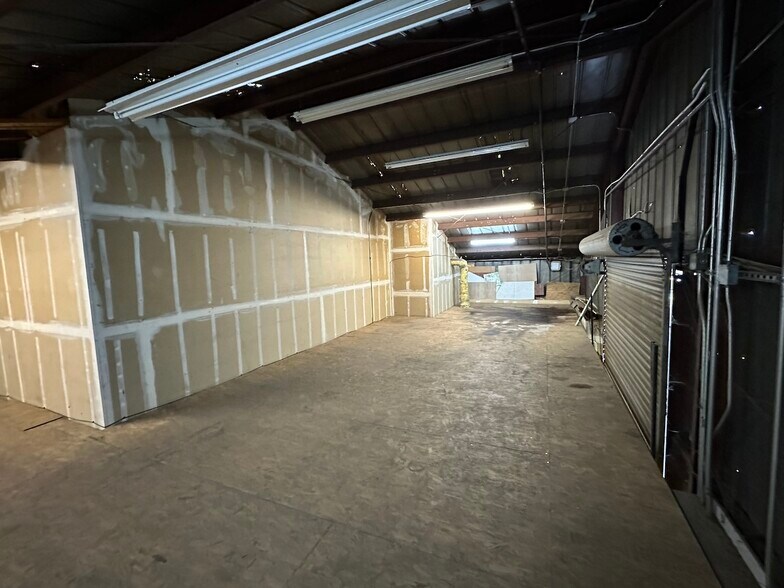 More Photos Of 1645 W State Highway 140, Merced Freestanding For Lease