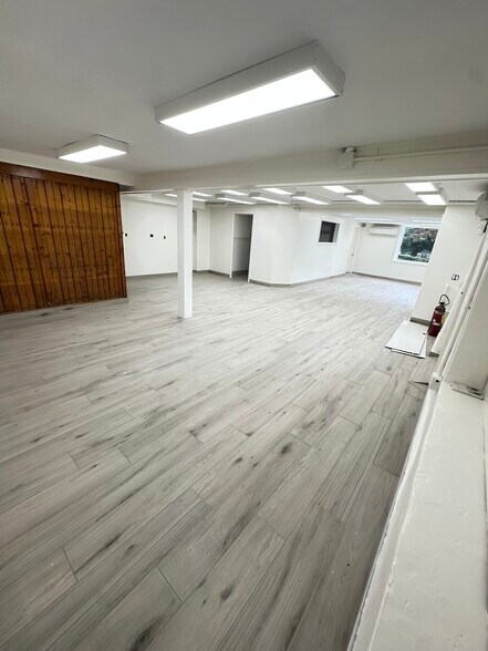 More Photos Of 45 Bible St, Cos Cob Storefront Retail Residential For Lease