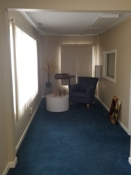 More Photos Of 555 Pleasant St, Brockton Office For Lease