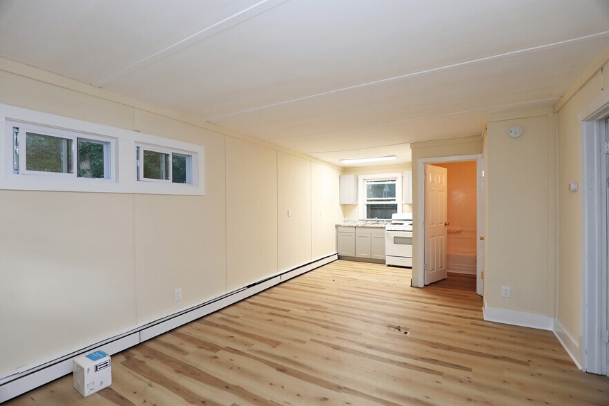 More Photos Of 181 Glenerie Blvd, Saugerties Apartments For Sale