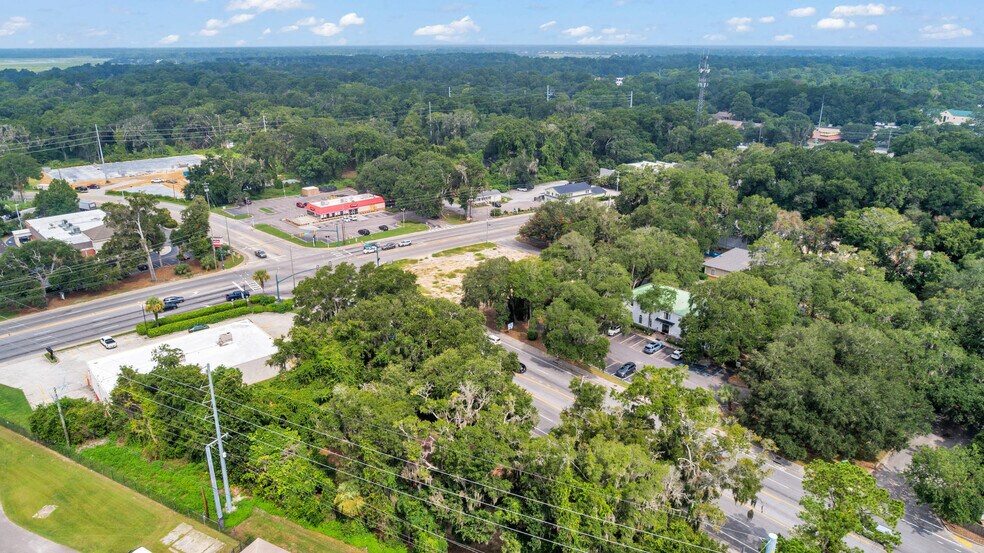 More Photos Of 1451 Ribaut Road, Port Royal Land For Sale