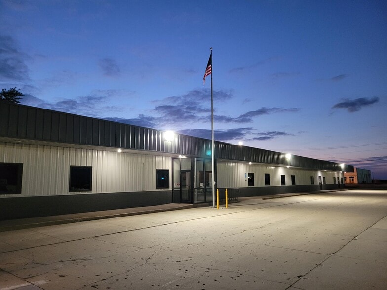 Primary Photo Of 1621 E Washington St, Washington Office For Lease